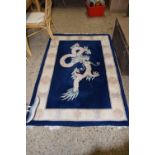 Modern Chinese carpet with dragon decoration