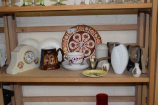 Mixed Lot: A Derby plate, various tea wares, glasses, mantel clock etc
