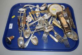 Mixed Lot: Assorted cutlery and other items