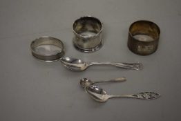 Mixed Lot: Silver napkin rings and other items