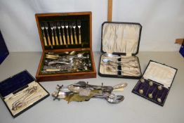 Mixed Lot: Various assorted cutlery