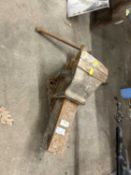Large heavy duty bench vice