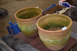 Pair of plant pots