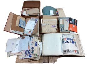 Qty of stamps, clearance lot, buy as seen