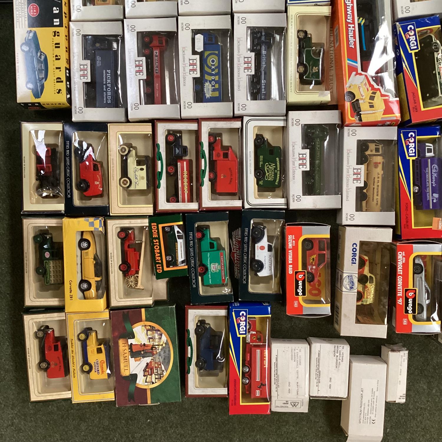 A large collection of boxed reproduction toy cars to include days gone vanguard etc. - Image 3 of 5