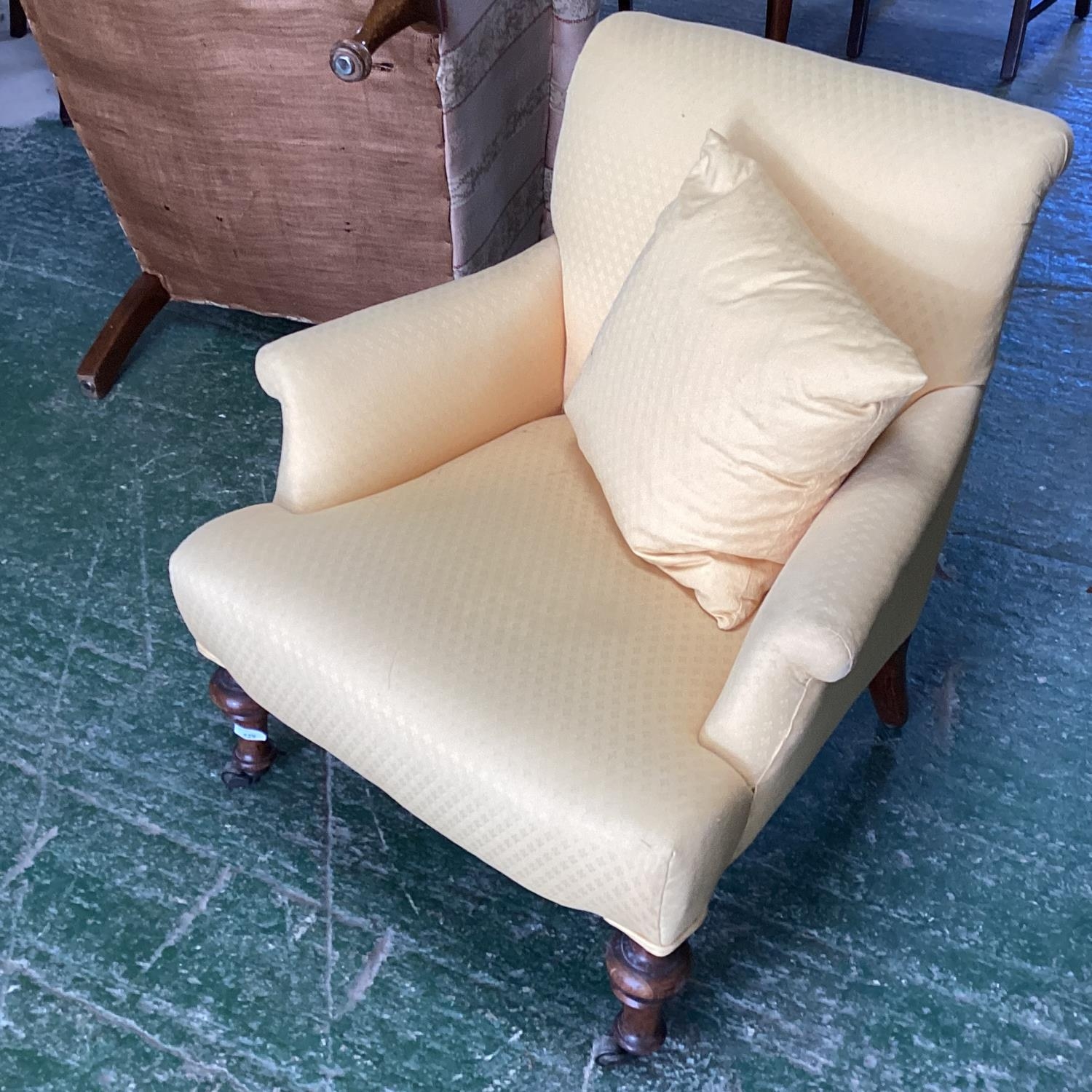 A small yellow upholstered bedroom chair, on turned feet to castors, and another upholstered arm - Image 5 of 11