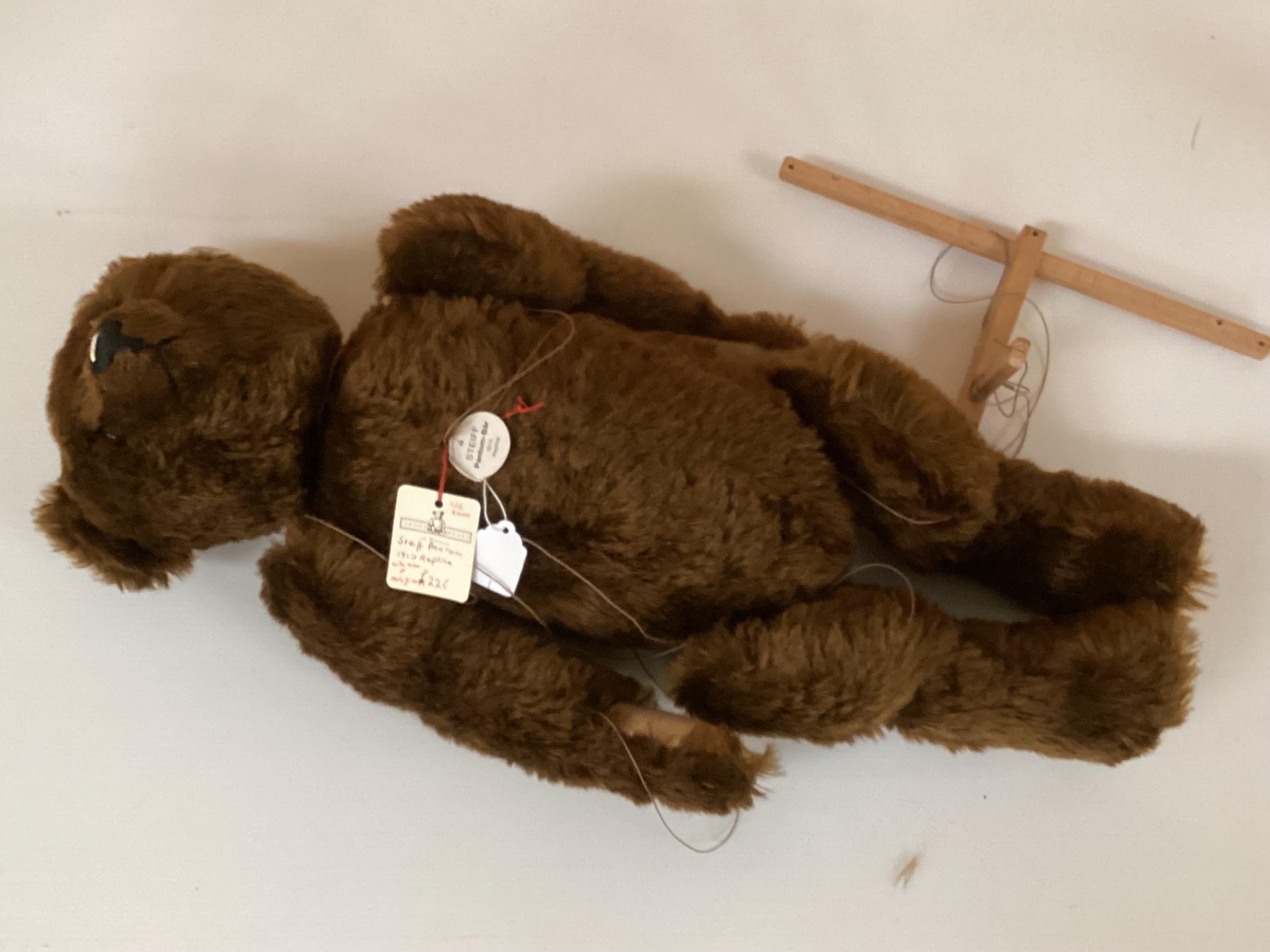 Steiff Phantom-Bar, PUPPET BEAR, 1910 Replica, 1998, limited with box, box with some minor wear, - Image 7 of 10