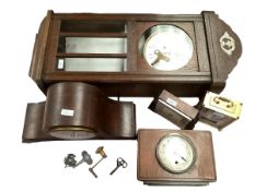 A Westminster Chime oak wall clock, and four mid C20th mantle clocks