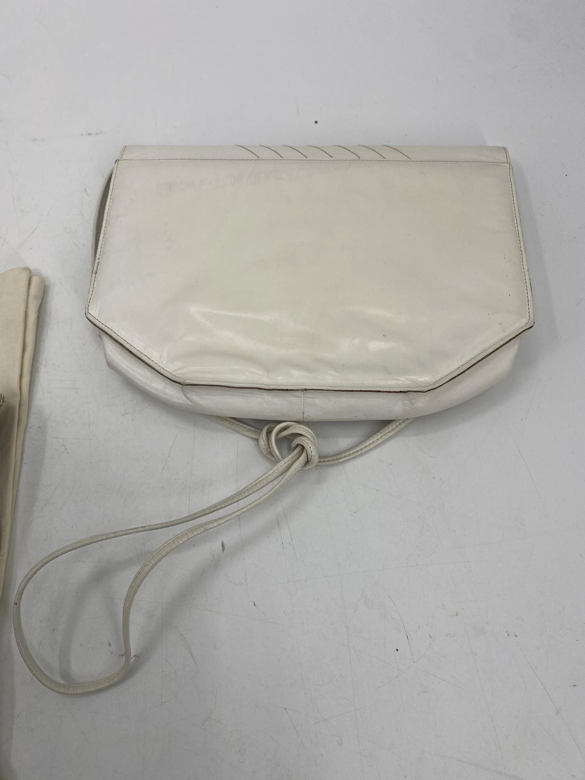 CHARLES JOURDAN, white patent 1980s shoes and matching handbag, condition: used, marks and clasp - Image 4 of 7