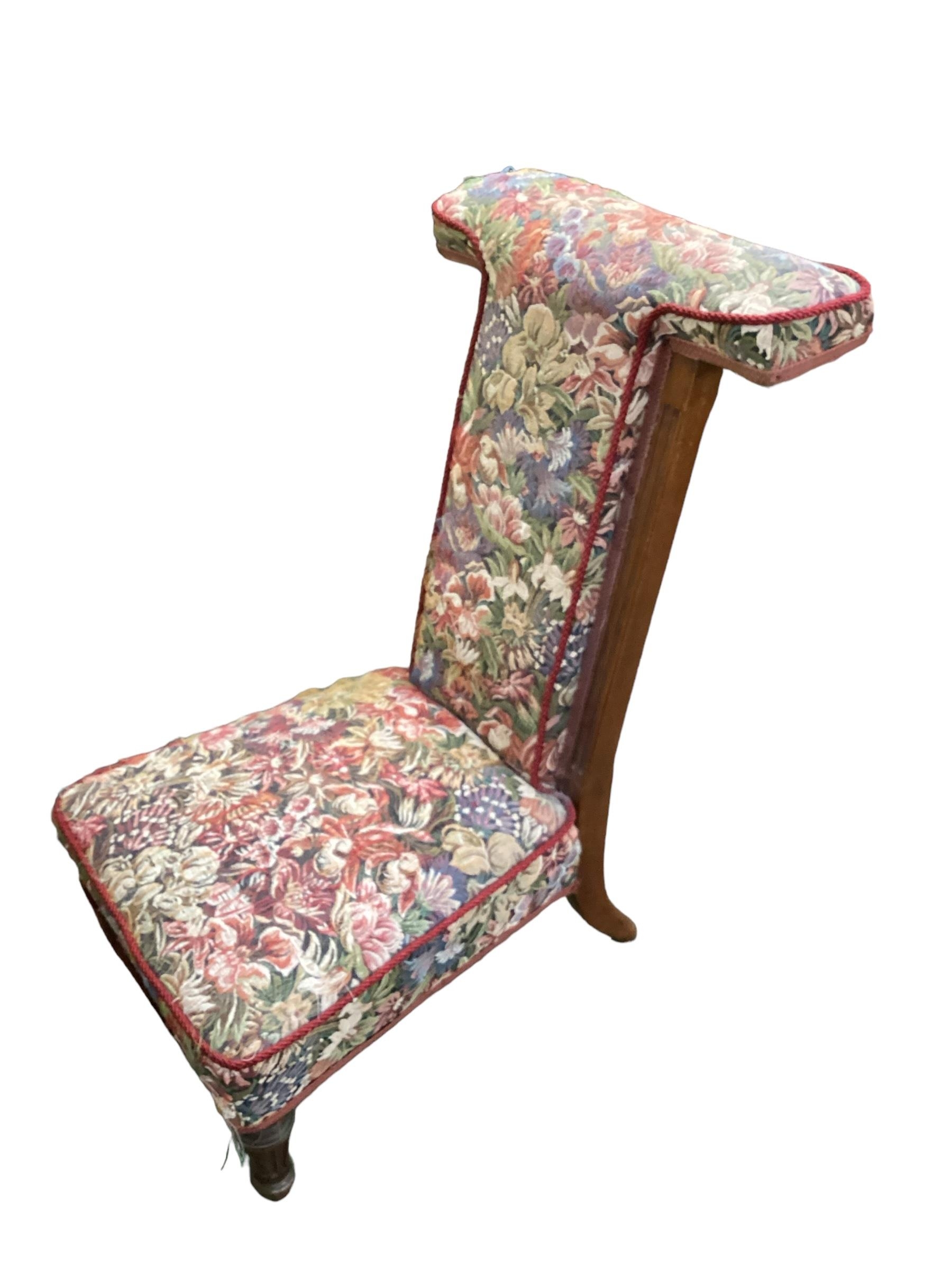 Victorian Prie Dieu chair with tapestry upholstery and barley twist sides; and Prie Dieu chair - Image 3 of 14