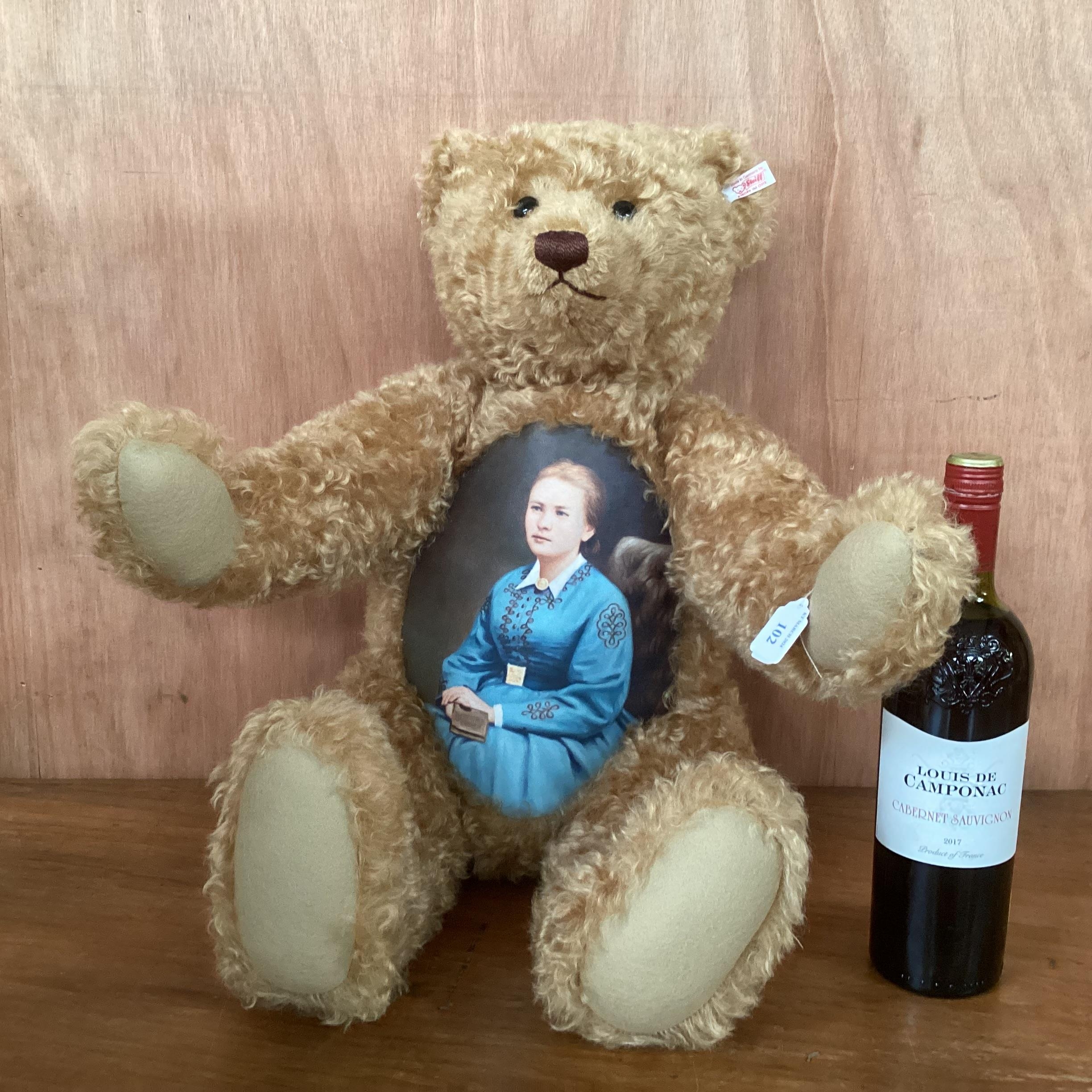 Boxed, limited with certificate, 65cm Margarete Steiff Teddy Bear, condition as new - Image 4 of 8