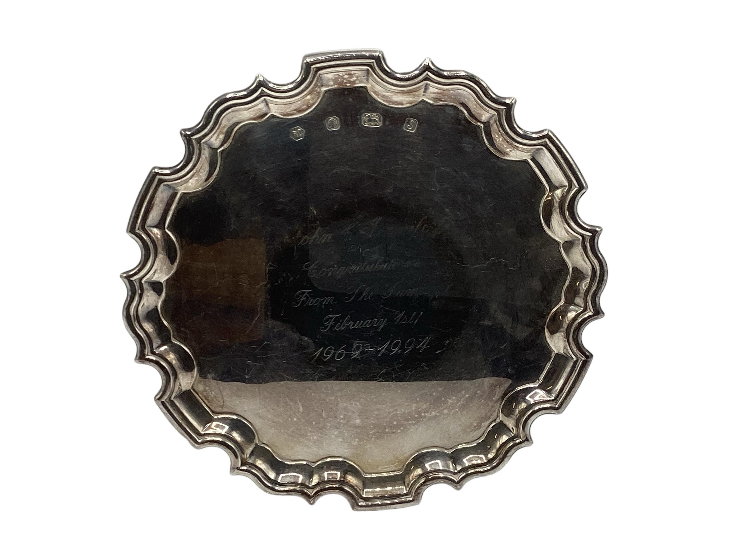 A sterling silver card tray with scalloped edge by Carr's of Sheffield, 1992. Approx 10ozt,