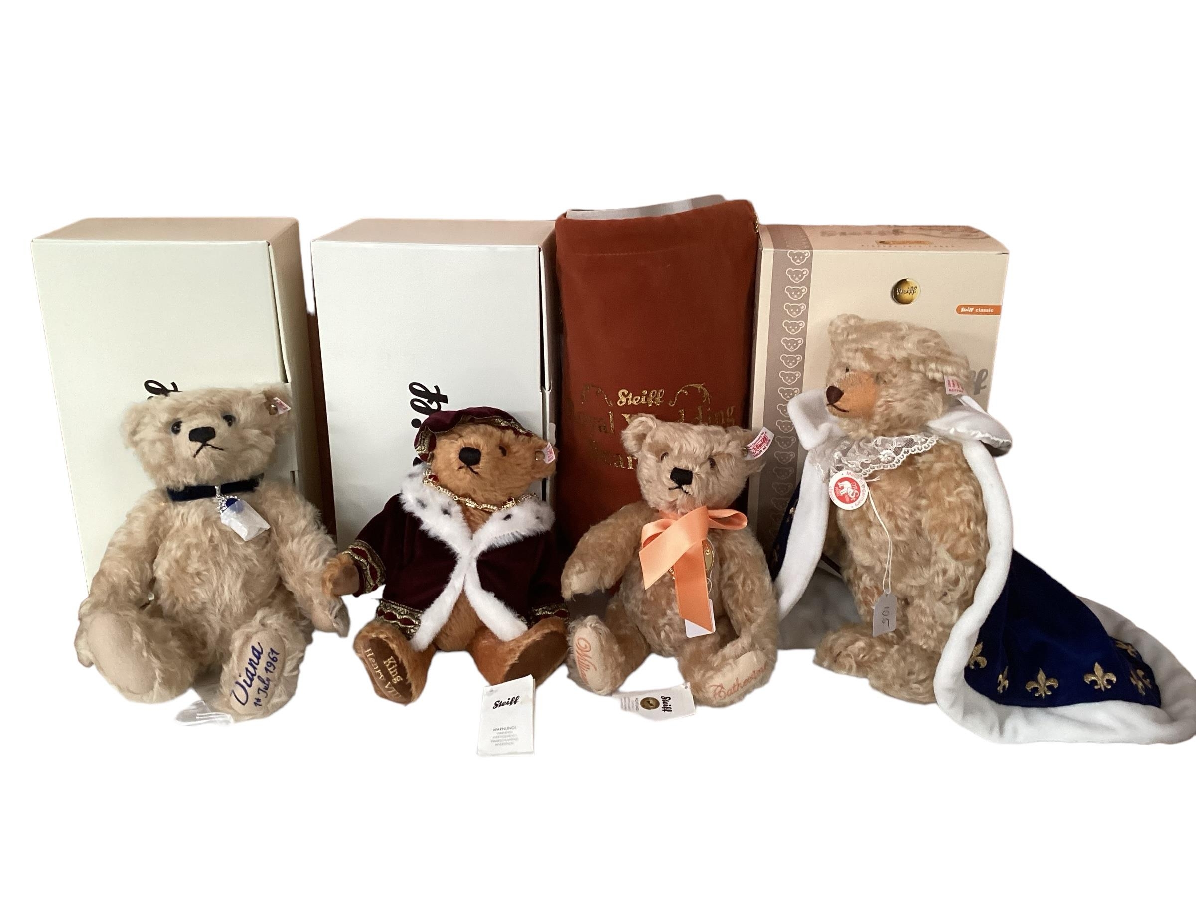 Four Steiff Bears with a Royal theme, all boxed, all limited, all certificates, in condition as new,