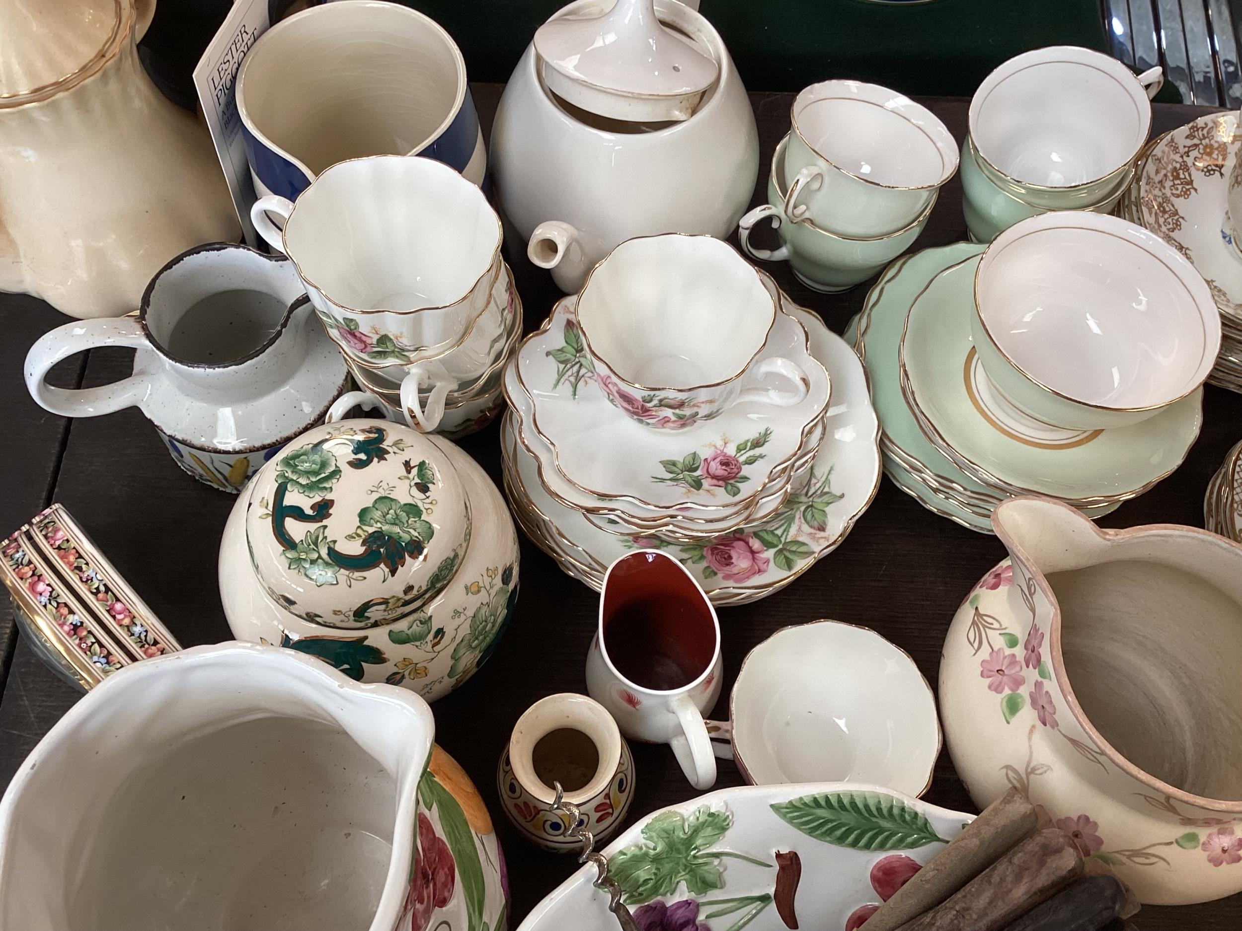 A quantity of china, including part tea sets, including Colclough, Spender Stevenson, Royal Albert - Image 5 of 11