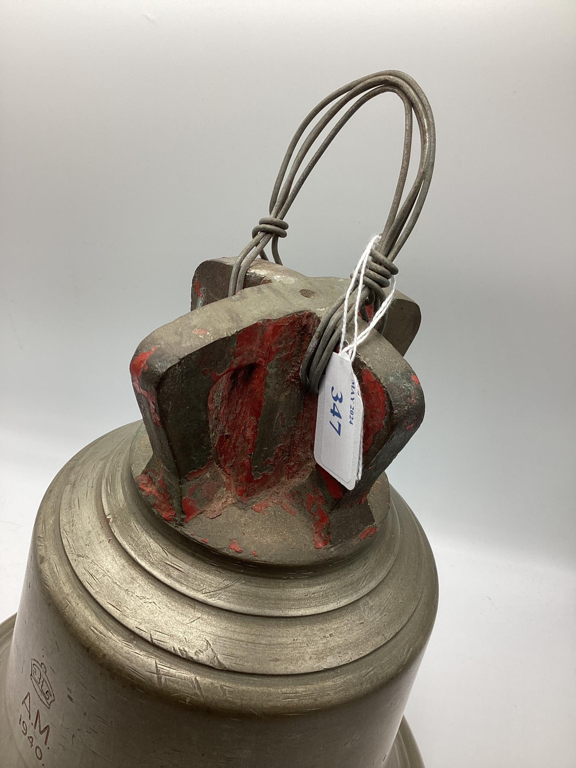 A large Second world War Royal Air Force, Air Ministry 'scramble bell' dated 1940 marked with - Image 3 of 5
