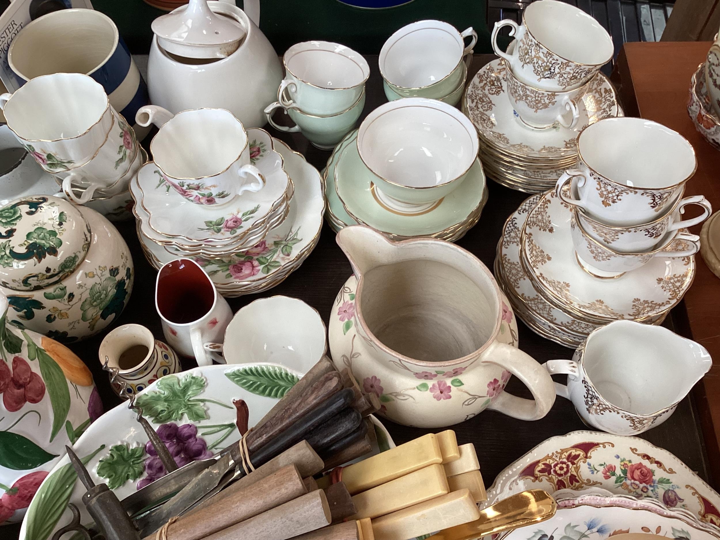 A quantity of china, including part tea sets, including Colclough, Spender Stevenson, Royal Albert - Image 4 of 11