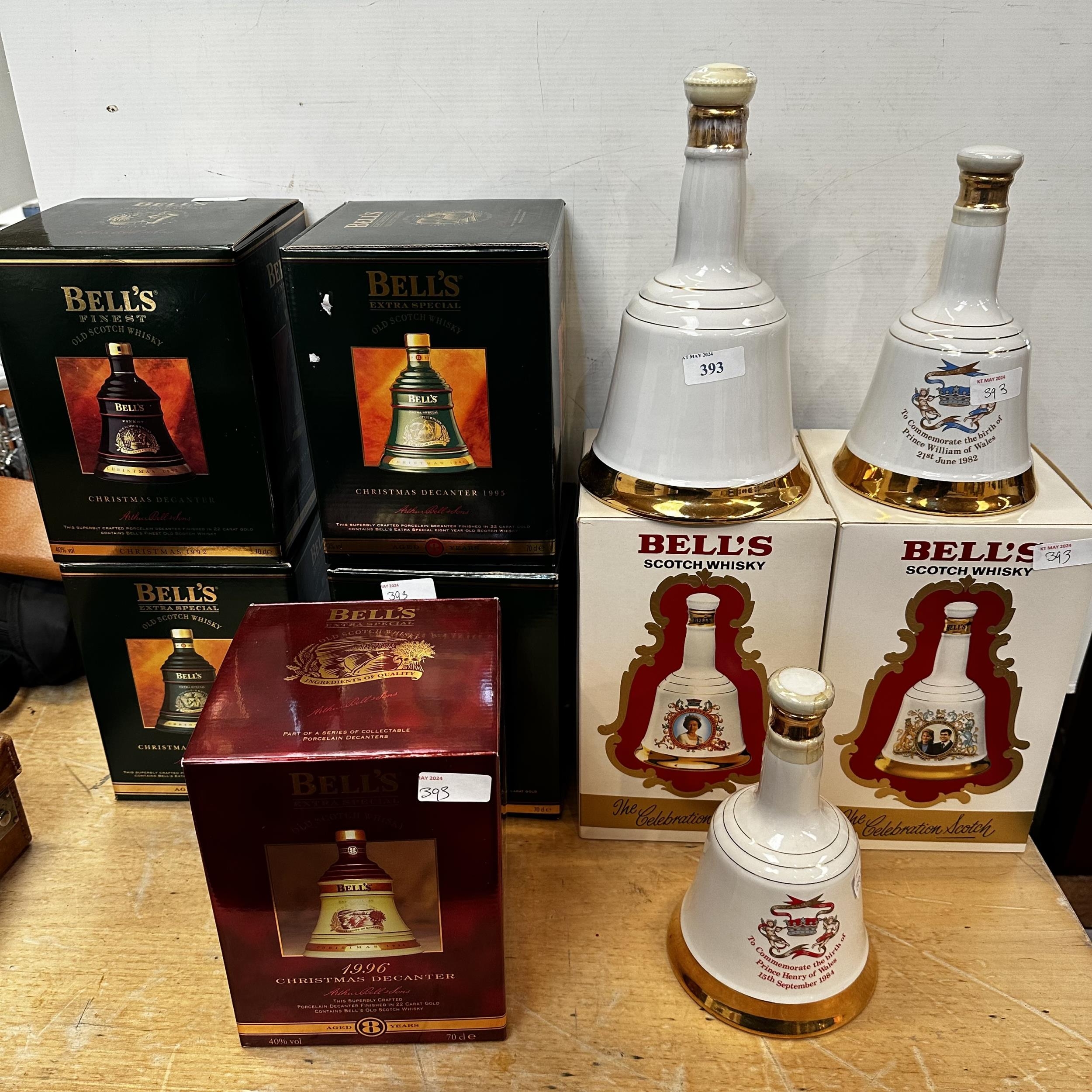 A collection of Bells Whiskey. To include four bottles of Extra Special and Royal commemorative