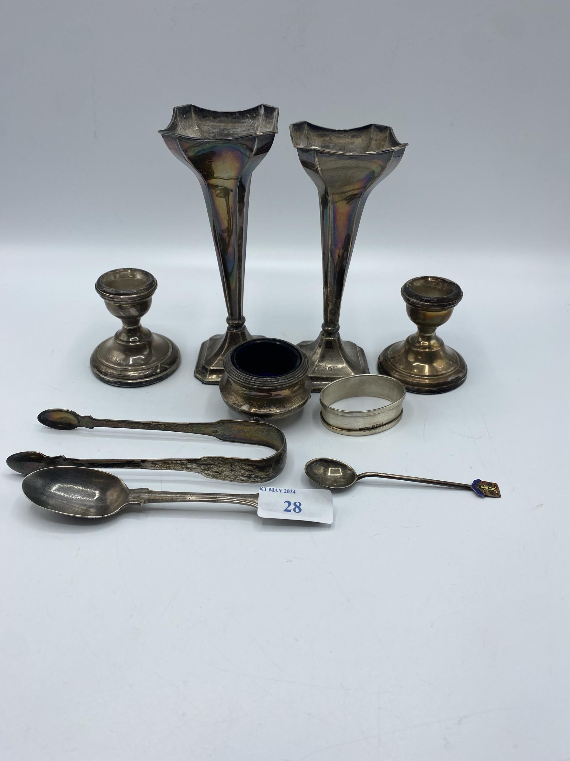 A collection of sterling silver items to include a pair of trumpet vases, candle sticks, napkin ring - Image 8 of 8