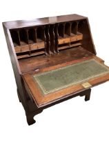 An Oak Bureau 91cm W