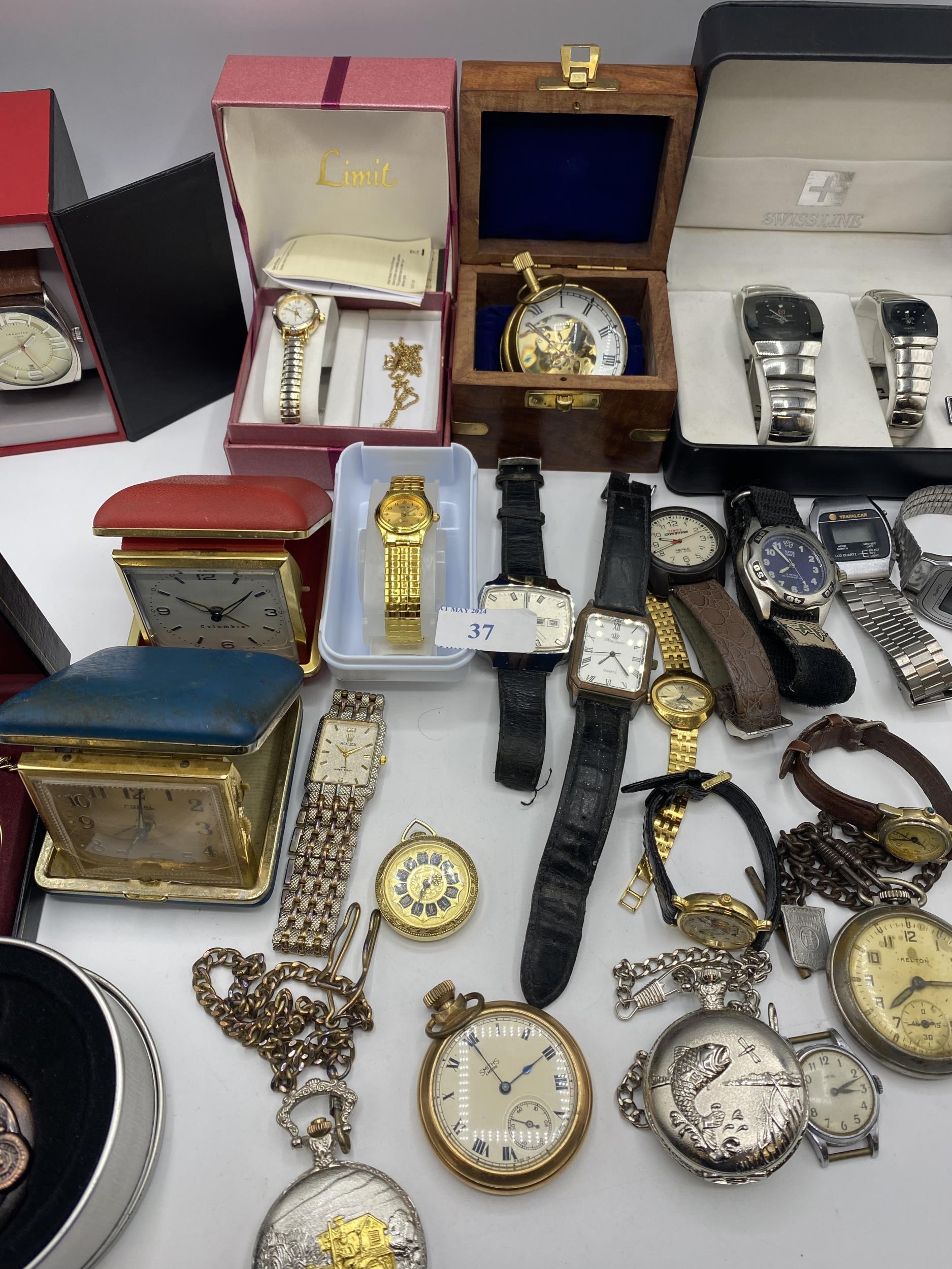 A collection of High Street fashion and vintage watches to include Smiths. - Image 10 of 10