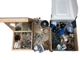 A quantity of costume jewellery, see all images