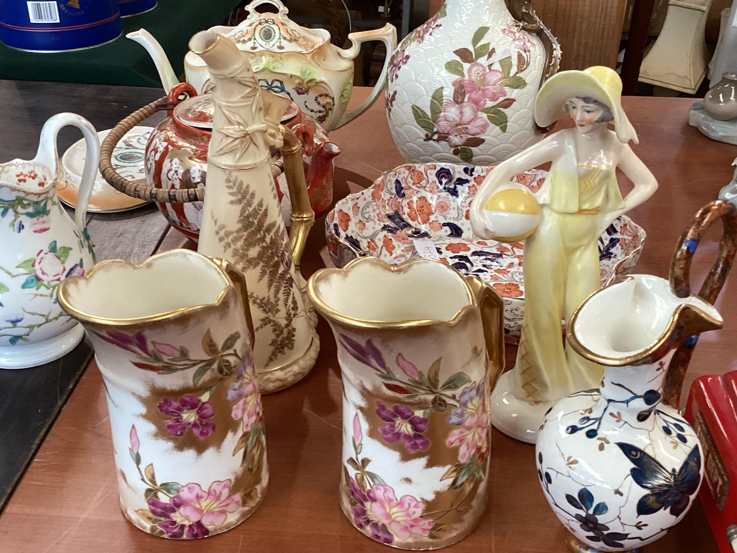 A quantity of china to include Royal Worcester, figurines, etc, see all images - Image 3 of 5