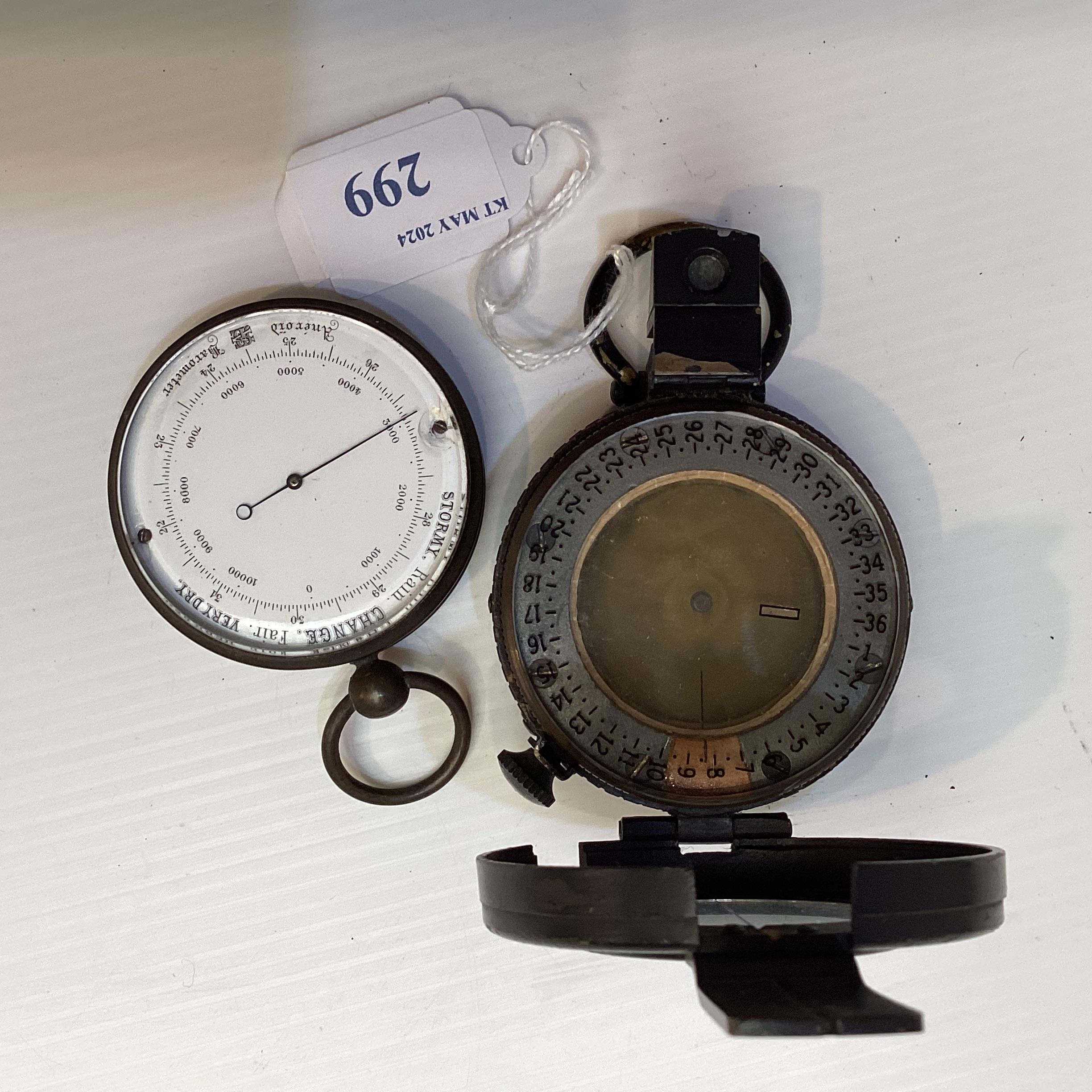 A miniature barometer and compass - Image 4 of 5
