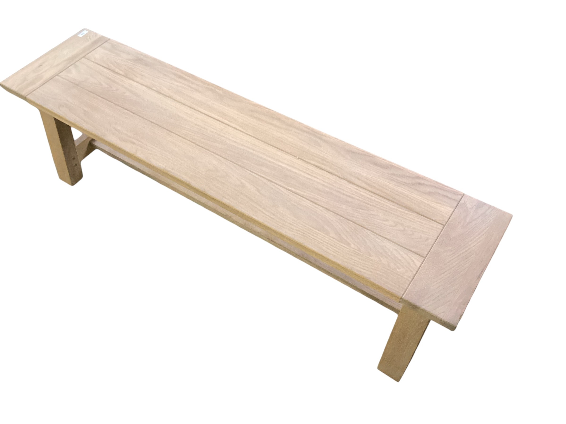 A contemporary oak Neptune bench - Image 2 of 3