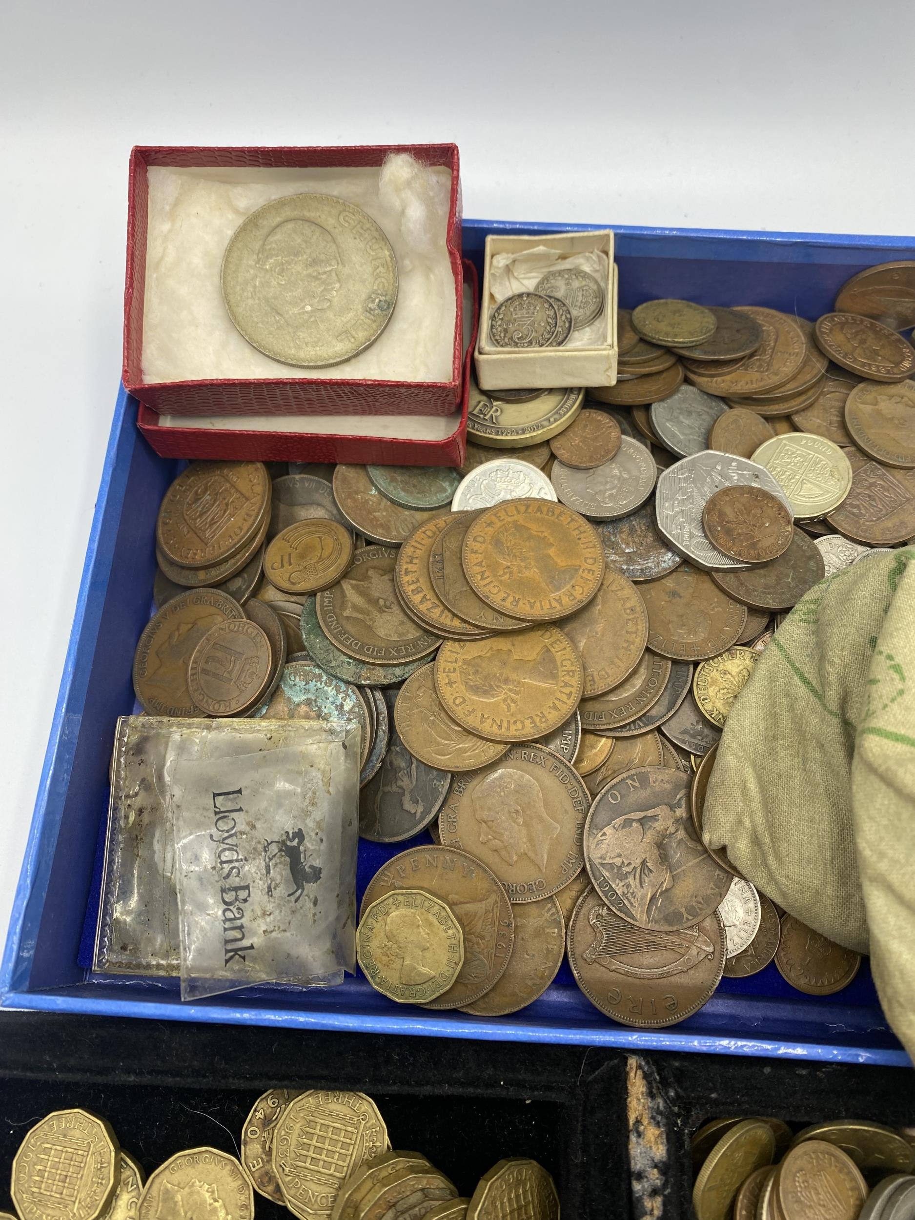 A collection of 19th and 20th century British coinage. - Image 4 of 6