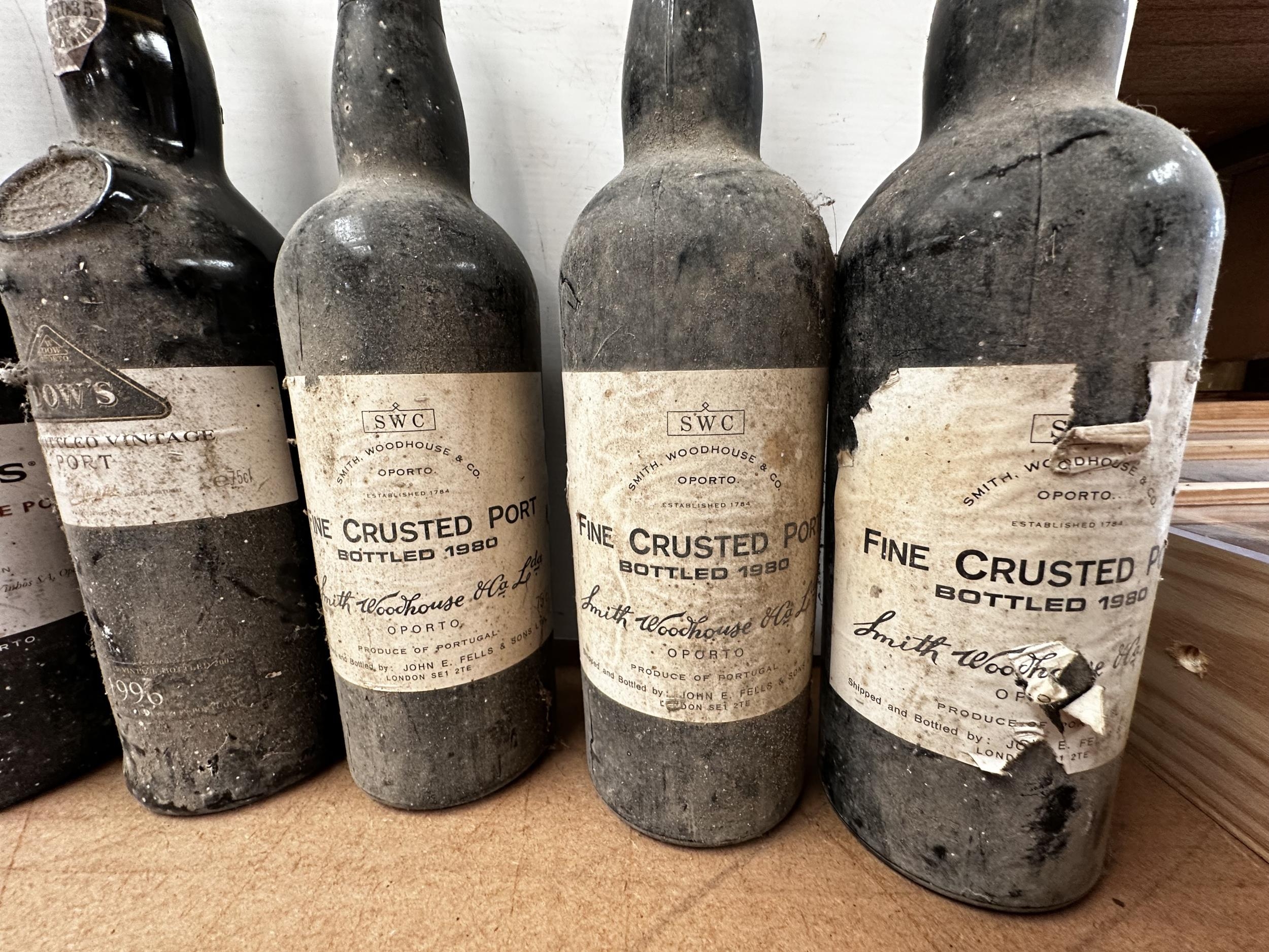 Four bottles of Fine Crusted Port, Smith Woodhouse & Co, Oporto Bottled 1980, Harrods 1995 Late - Image 3 of 5