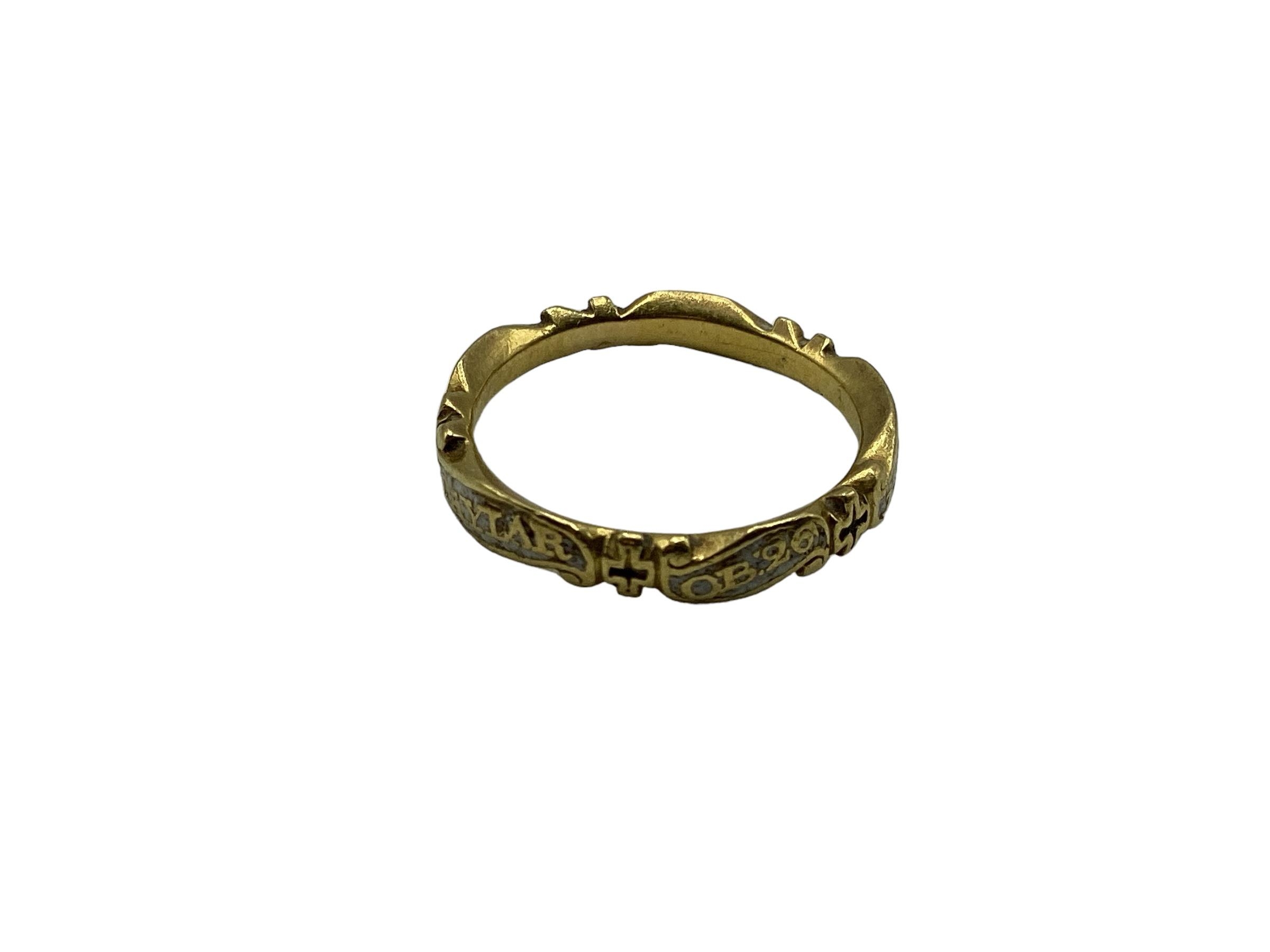 An unmarked yellow metal and white enamel mourning ring stamped to inside of hoop EC, Rich Taylar OB - Image 2 of 3