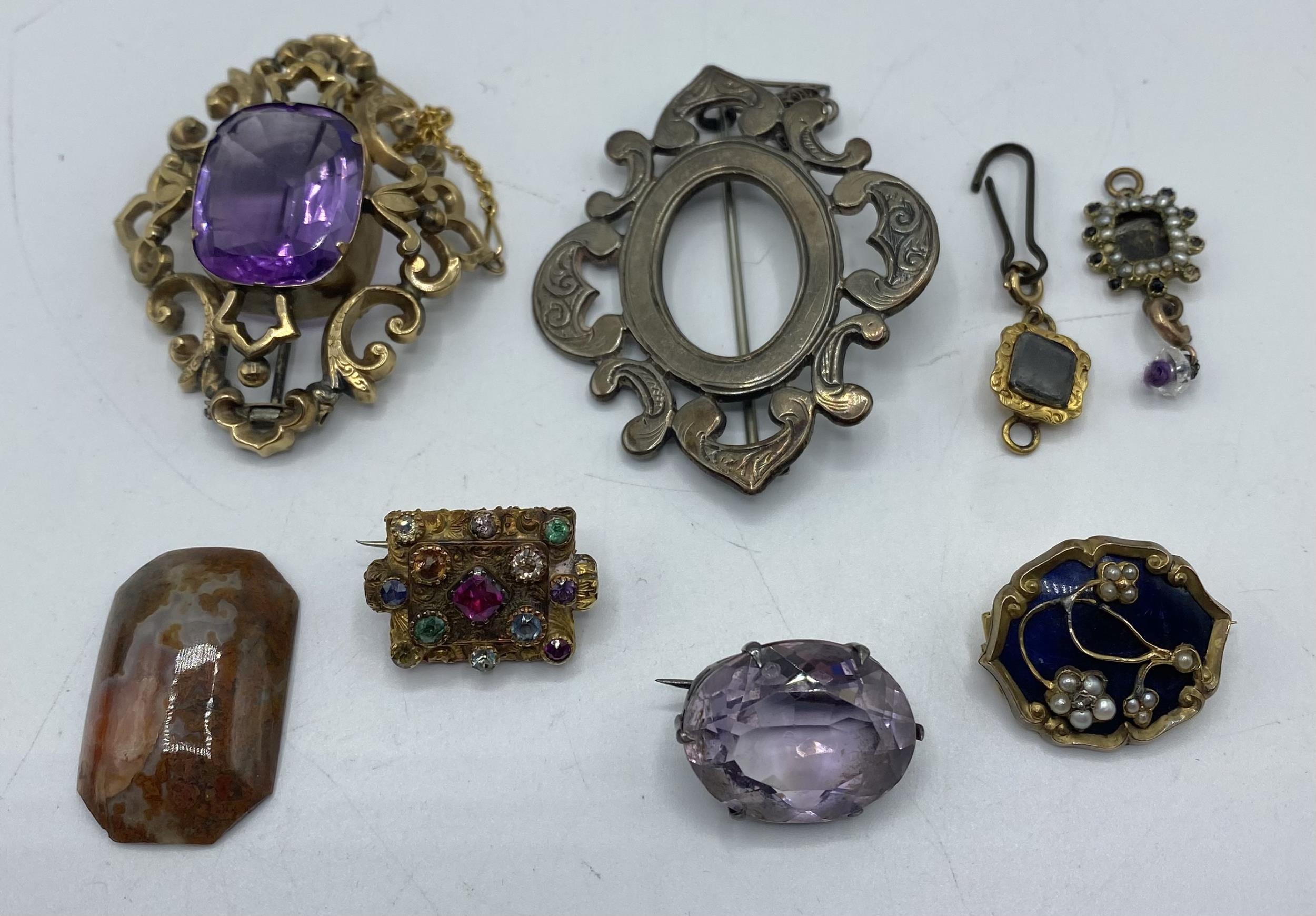 A collection of 19th Century yellow and white metal jewellery to include a blue enamel and seed