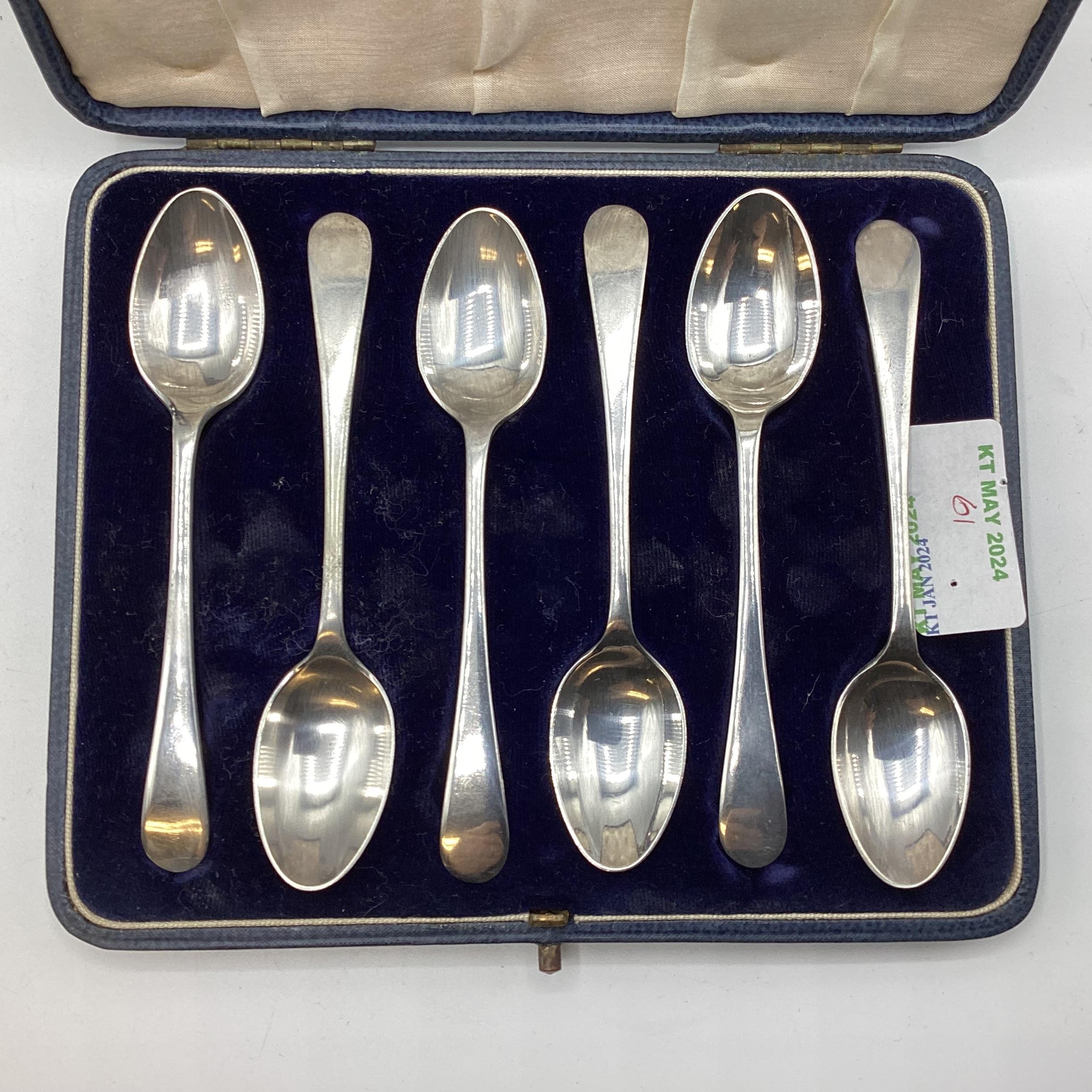 Collection of sterling silver items, teaspoons, egg cups etc, Various dates and makers. - Image 9 of 10
