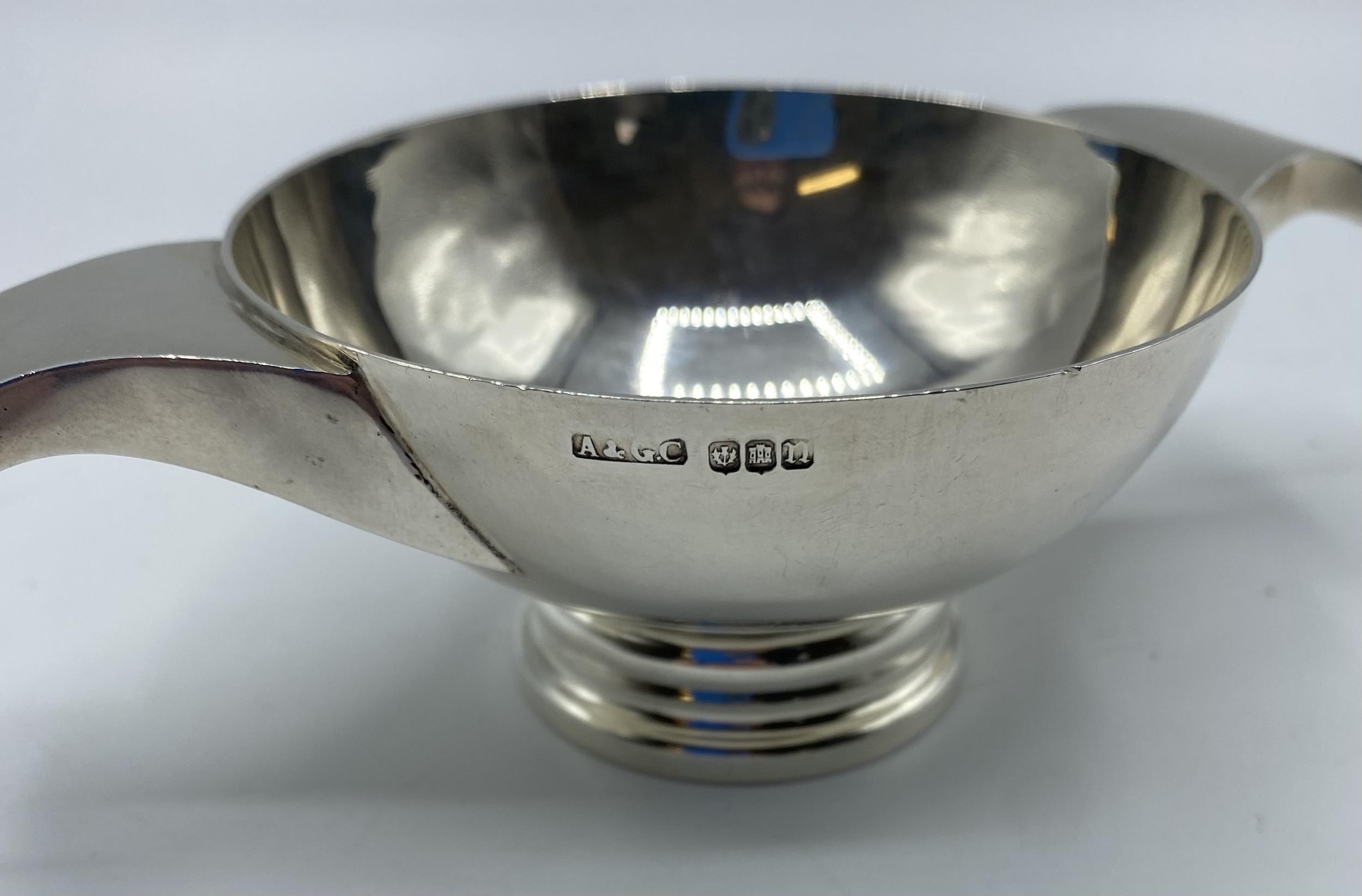 A Scottish sterling silver Quaich by A & G Cairncross, Edinburgh 1968. 151g. - Image 5 of 6