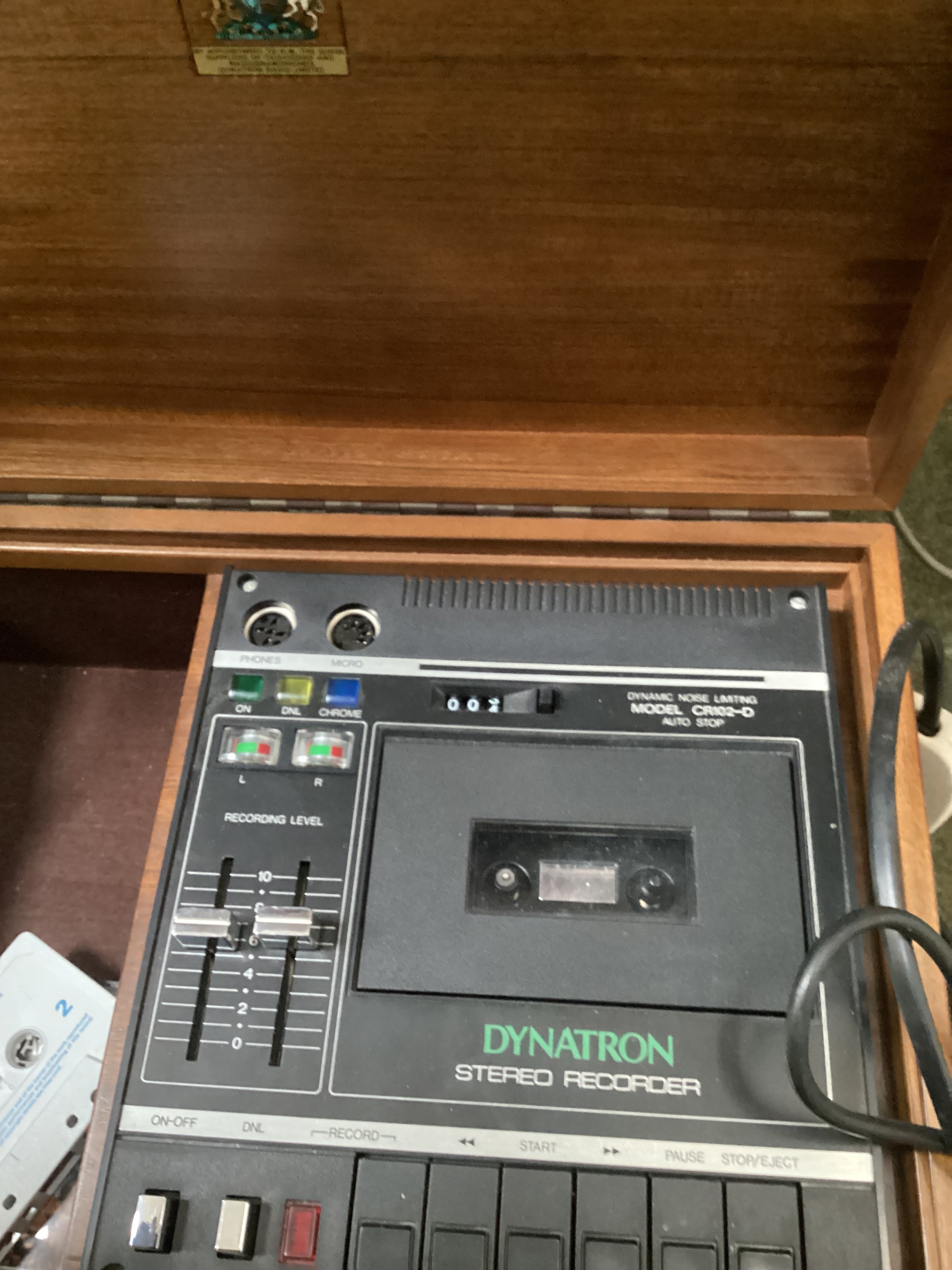 Vintage Dynatron record player radiogram, with built speakers and a Dynatron tape deck - Image 5 of 7