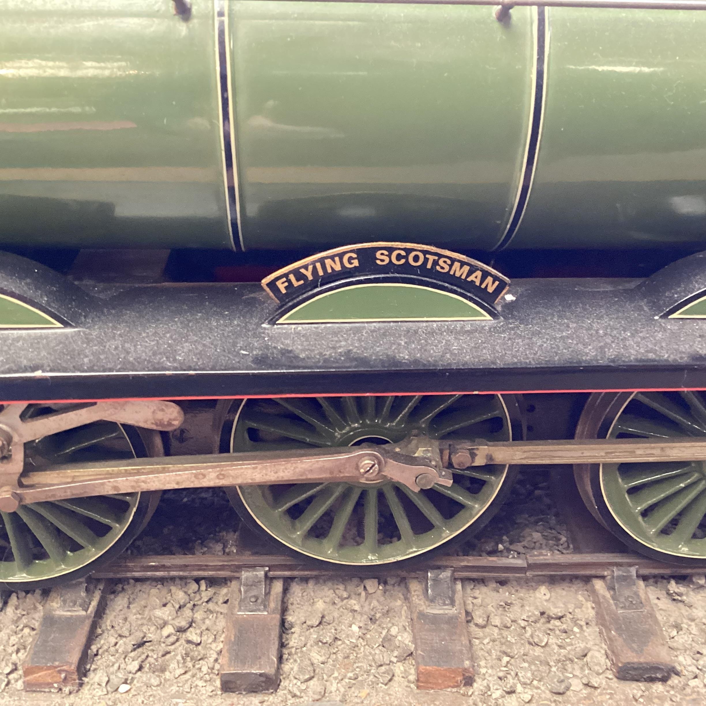 A large Desk top model of The Flying Scotsman Train. 4472 on a naturalistic track base with matching - Image 4 of 7