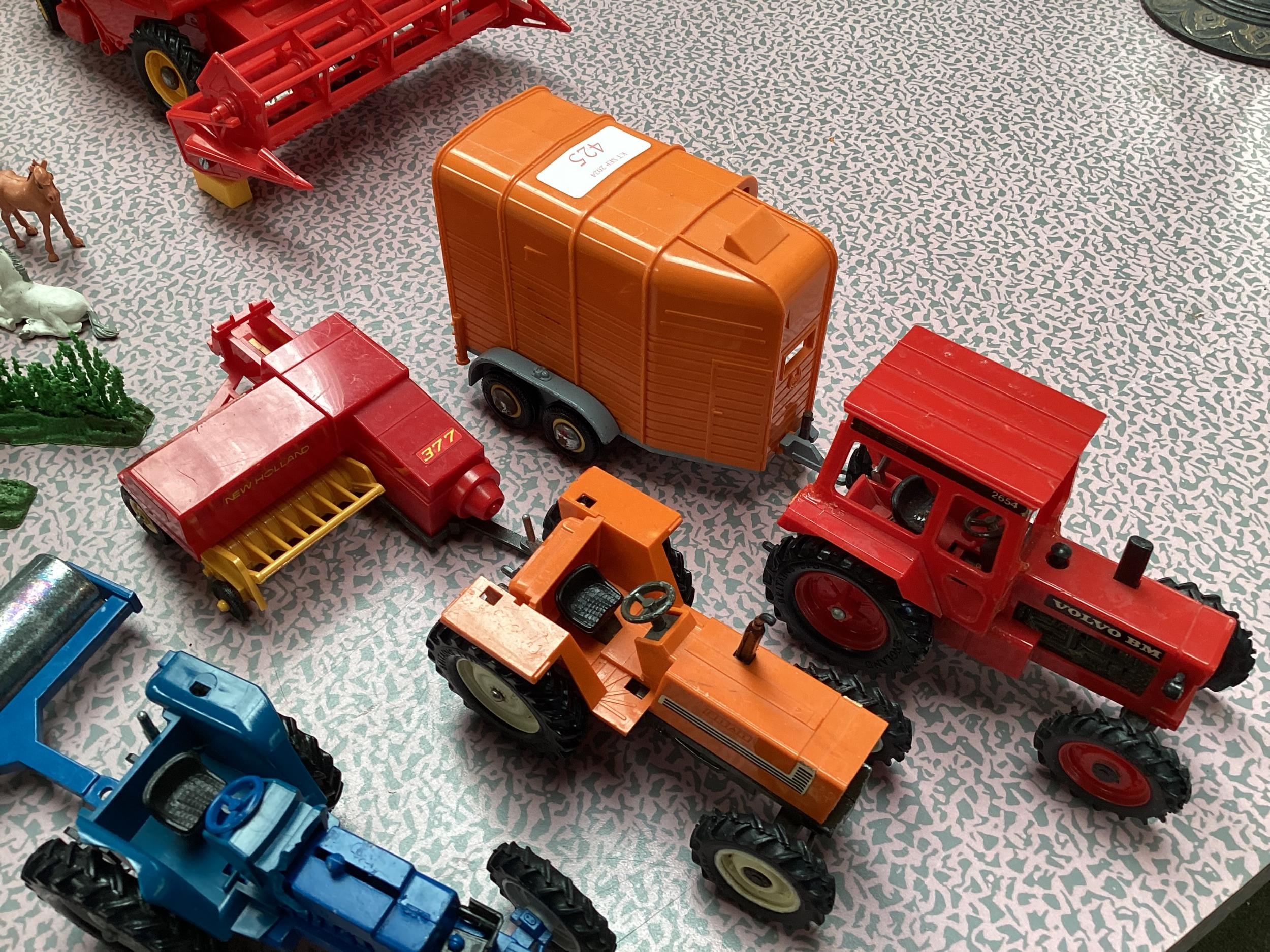 A collection of Britains model toys all farm related mostly dated 1970s. - Image 9 of 10