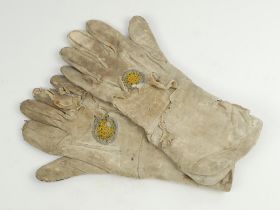 Wicket keeping gauntlets 1890’s. An early example of a of a pair of white kid leather wicket-keeping