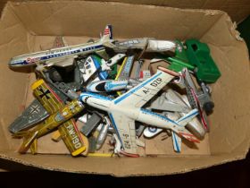 A tray of mainly tinplate and clockwork aircraft models, to include Dinky toys and others