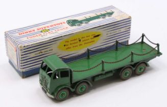 Dinky Toys No. 905 Foden 8 wheel Flat Truck with chains, green cab and chassis with green hubs,