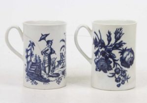 An 18th century Worcester porcelain tankard, decorated in the Natural Sprays pattern, heavily