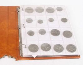 Great Britain, a collection of miscellaneous coins, to include Churchill crowns, 1977 silver jubilee