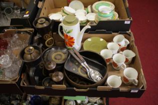 A collection of coffee and dinner wares to include Denby and Meakin