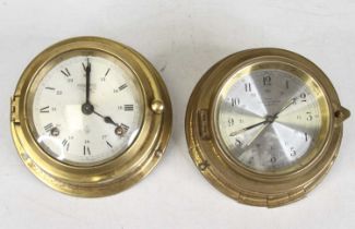 Wmpe Chronometerwerke Hamburg - a 20th century brass bulkhead type clock, with signed silvered dial,