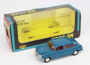 Spot On Models by Triang No.286 Austin 1800, blue body with red interior, spun hubs, with driver and