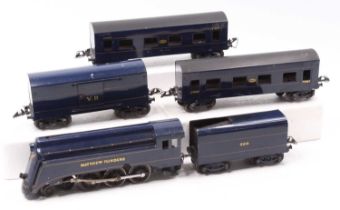 Robilt streamlined loco, tender & coaches. All painted blue. Electric motor. 4-6-2 loco ‘Matthew