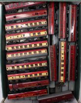 Approx. fifty Hornby Dublo and 3 modern Hornby ‘Teak’ coaches. All unboxed. Some will benefit by