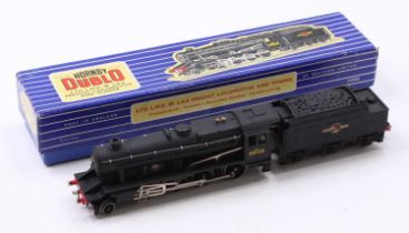 LT25 Hornby-Dublo 3-rail 2-8-0 Freight loco & tender BR unlined black no.48158, ½” motor, version