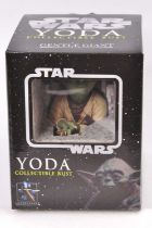 A Gentle Giant Ltd 1/6 scale collectable bust of Yoda from Star Wars, housed in the original