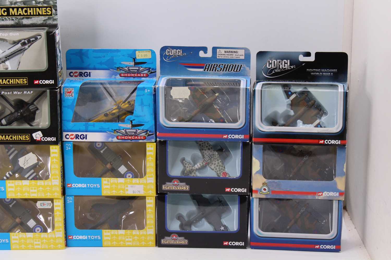 Corgi Showcase Collection diecast aircraft, 22 different examples, all (NM) (BNM) - Image 3 of 3